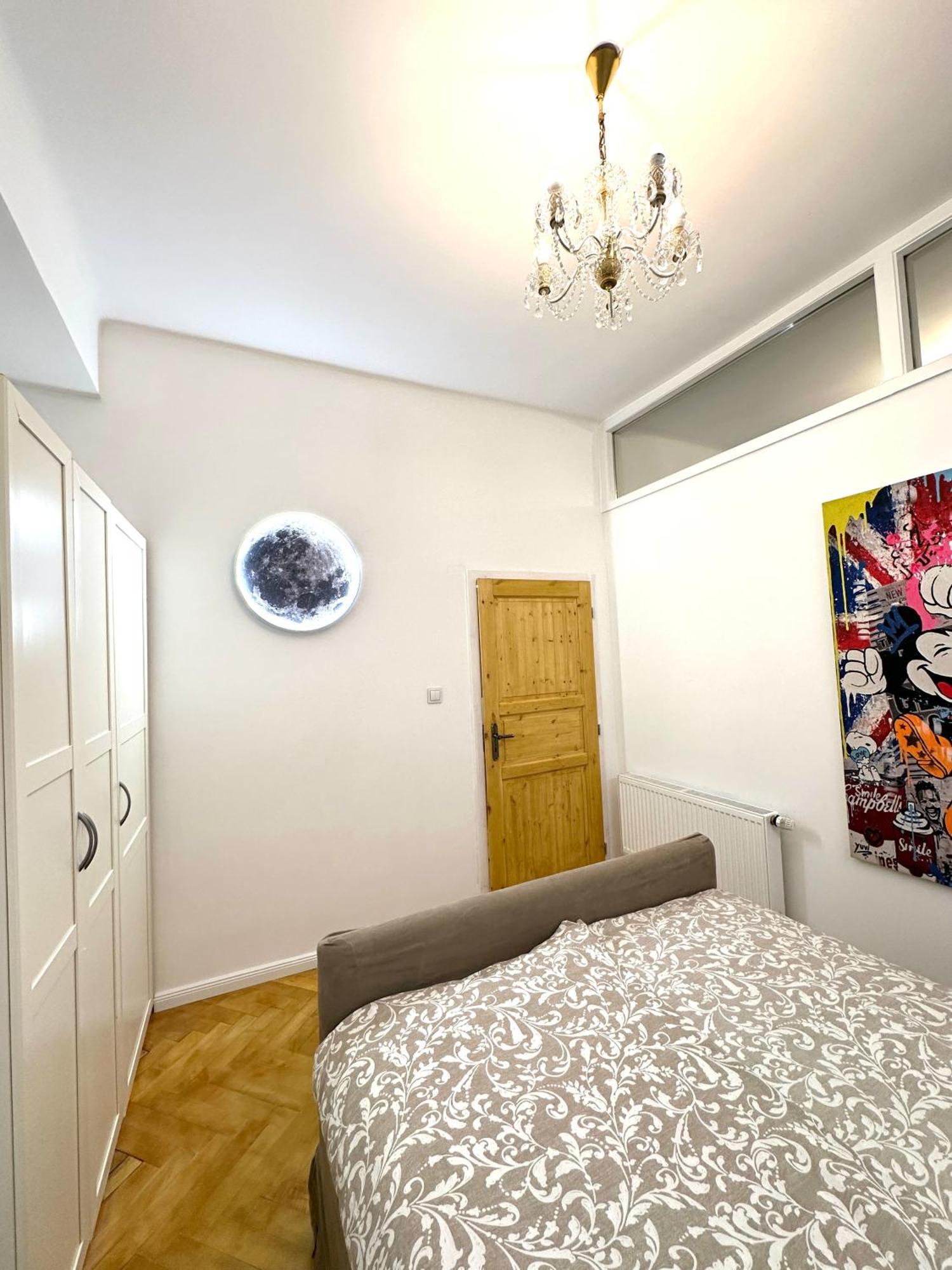 Karlin Oasis 2-Bedroom Apartment Praga Exterior foto