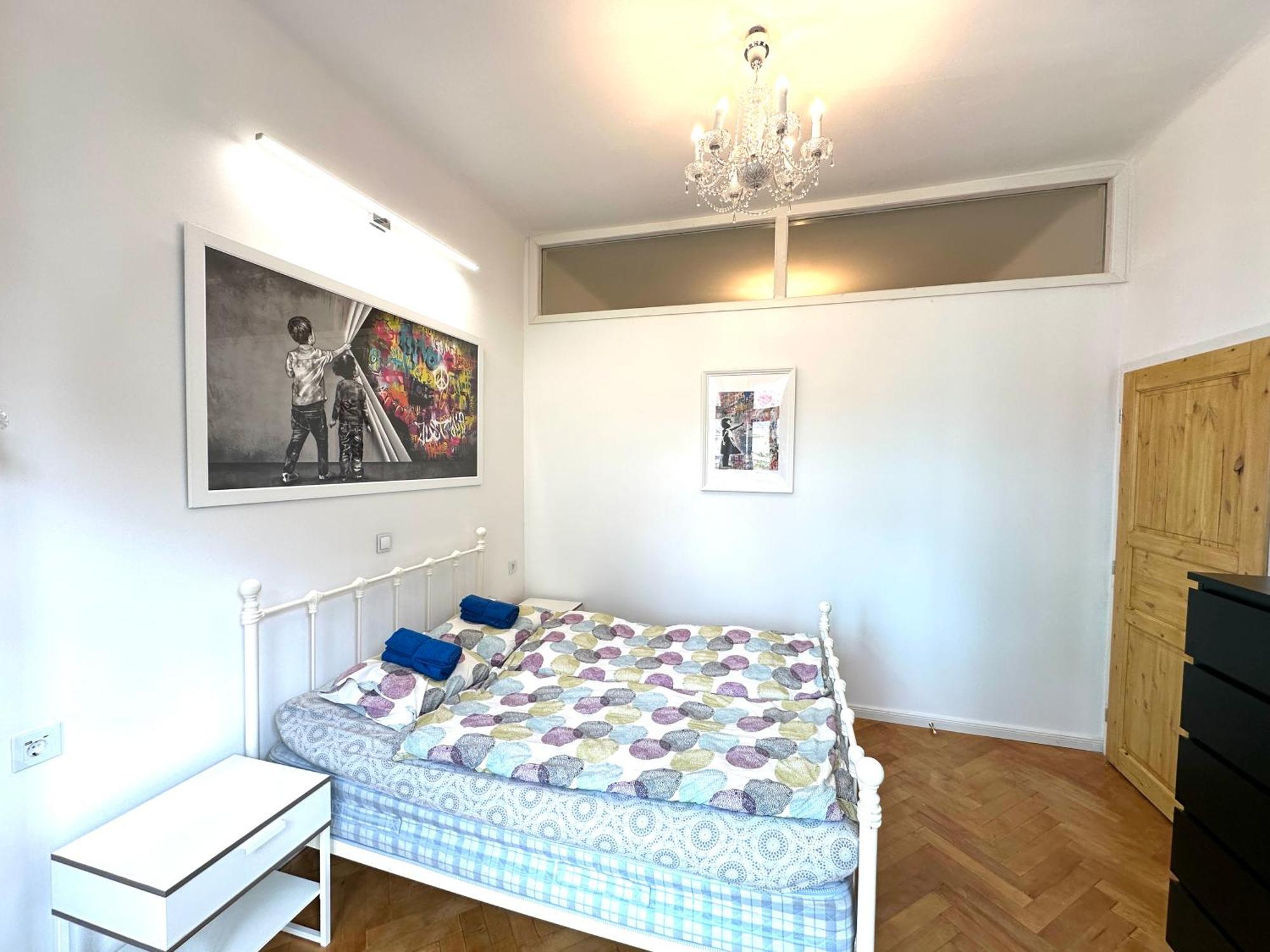 Karlin Oasis 2-Bedroom Apartment Praga Exterior foto